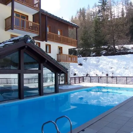 Residences De Luxe Les Alpages Val Cenis - 4 Pers Lanslebourg-Mont-Cenis Exterior photo