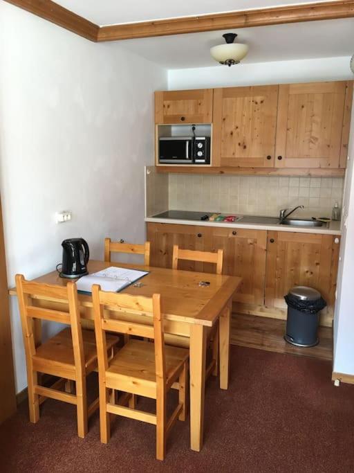 Apartment Residences De Luxe Les Alpages Val Cenis - 4 Pers *